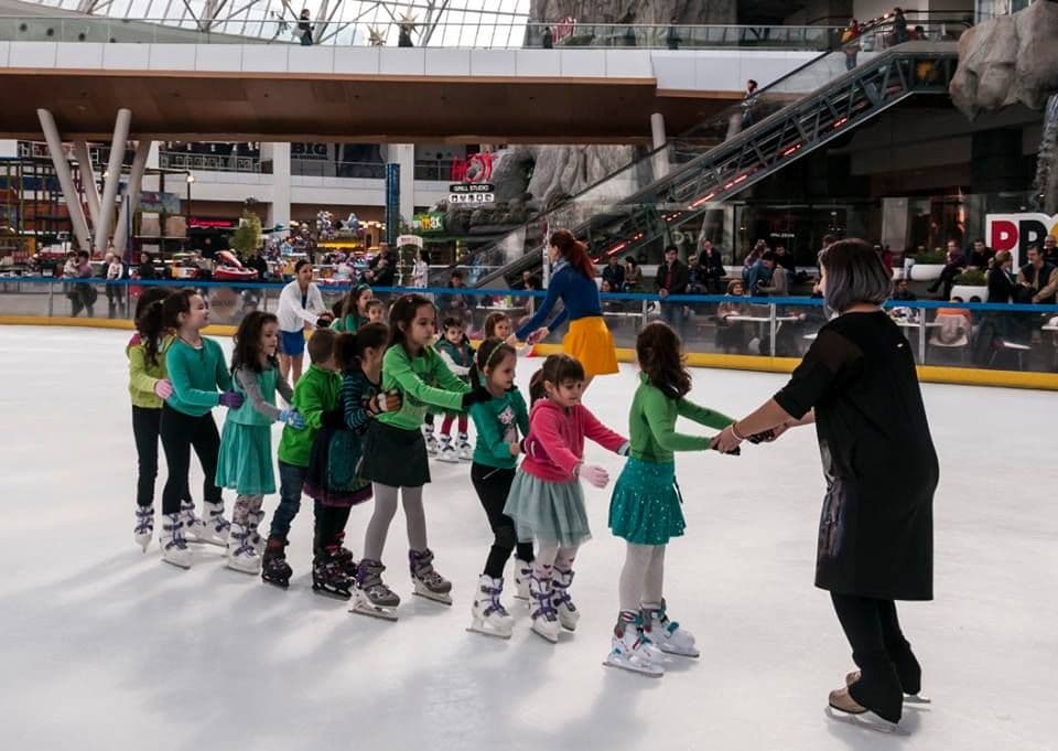 Școala de Patinaj își redeschide porțile (sezonul 2016-2017)